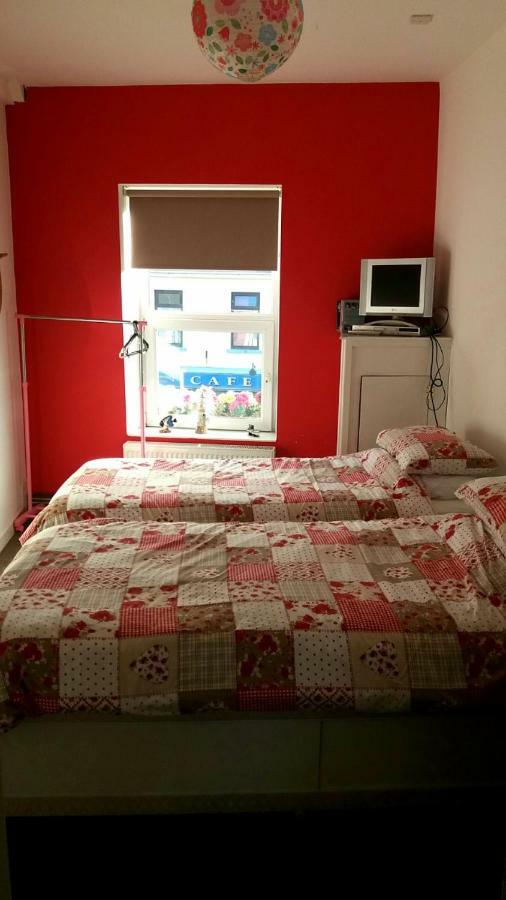 The Crows Nest Holiday Home Burry Port Eksteriør billede