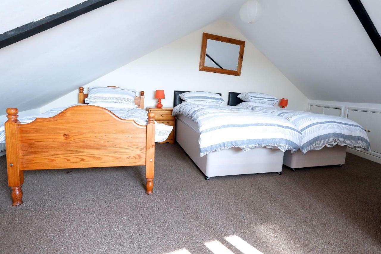 The Crows Nest Holiday Home Burry Port Eksteriør billede